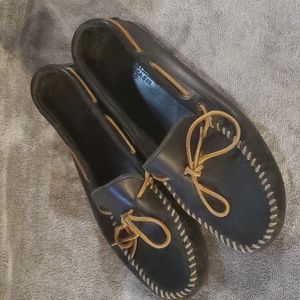 Mens black Minnetonka Moccassins size 14